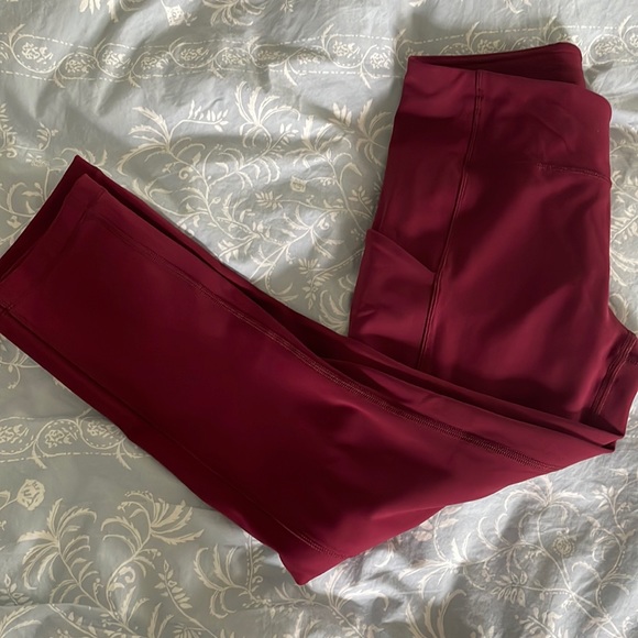 Lulemon leggings.  Burgundy/ dark red. Fast and Free High-Rise Crop 23" - Picture 2 of 6